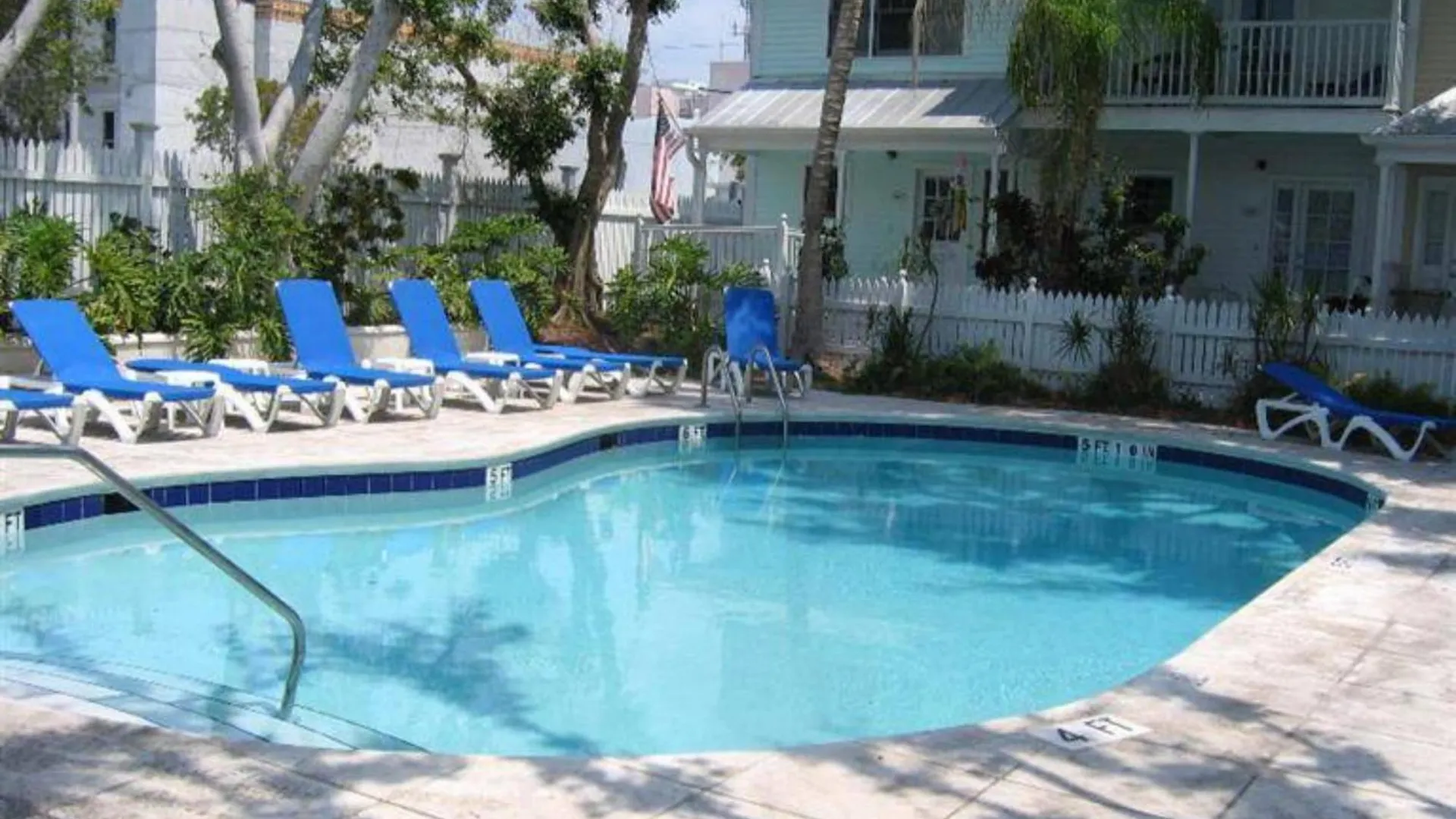 Linger Longer By Avantstay Key West Walkable Gated Community Shared Pool Week Long Stays Only Holiday home