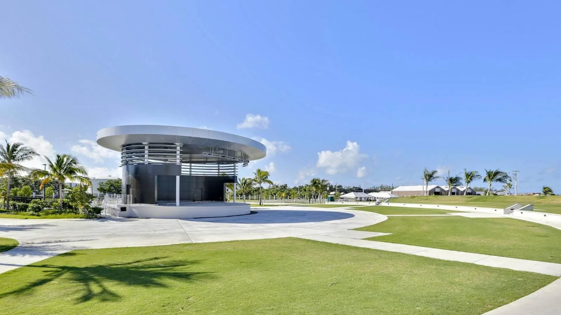 Linger Longer By Avantstay Key West Walkable Gated Community Shared Pool Week Long Stays Only 0*,  United States