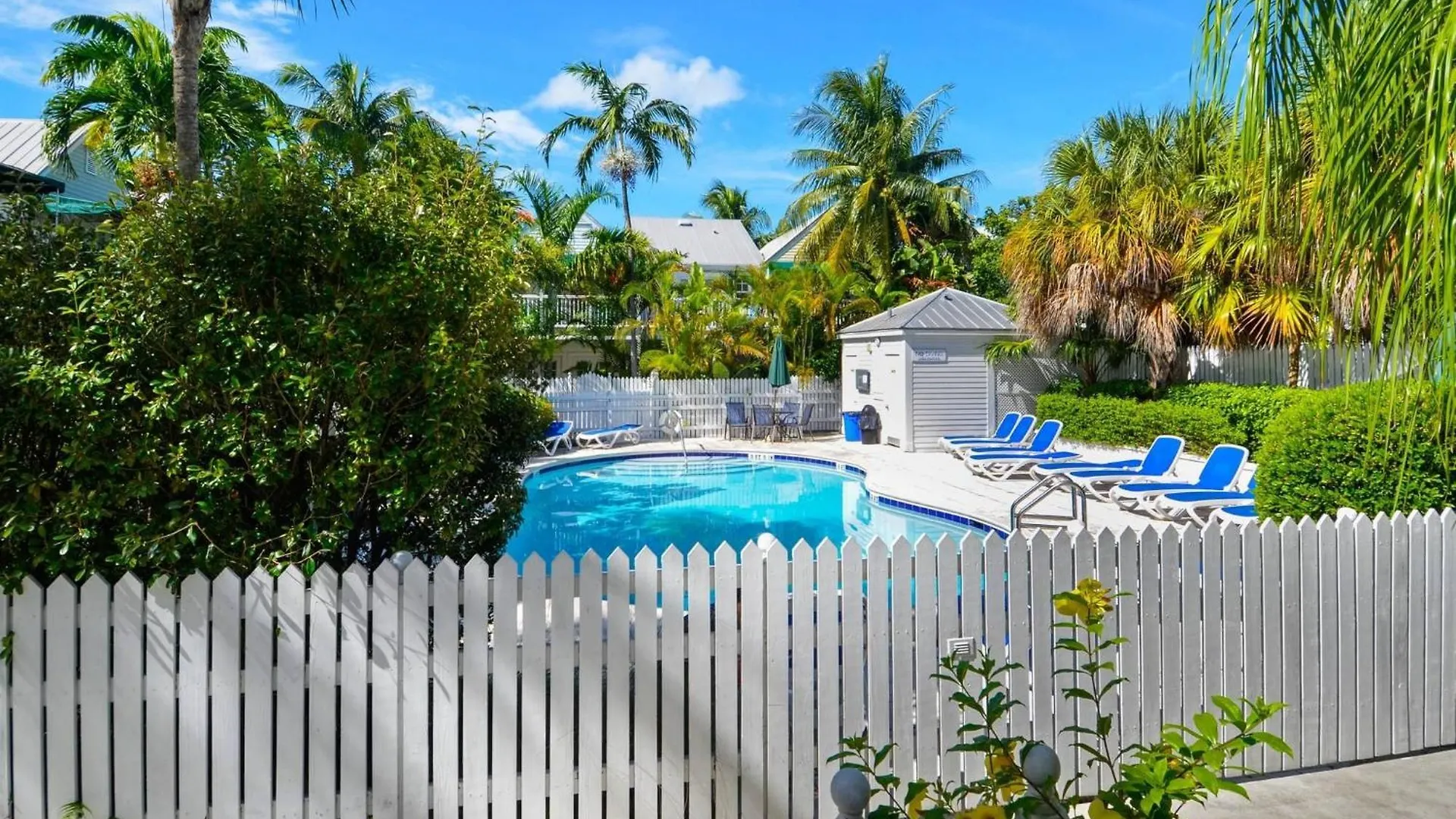 Linger Longer By Avantstay Key West Walkable Gated Community Shared Pool Week Long Stays Only 0*,