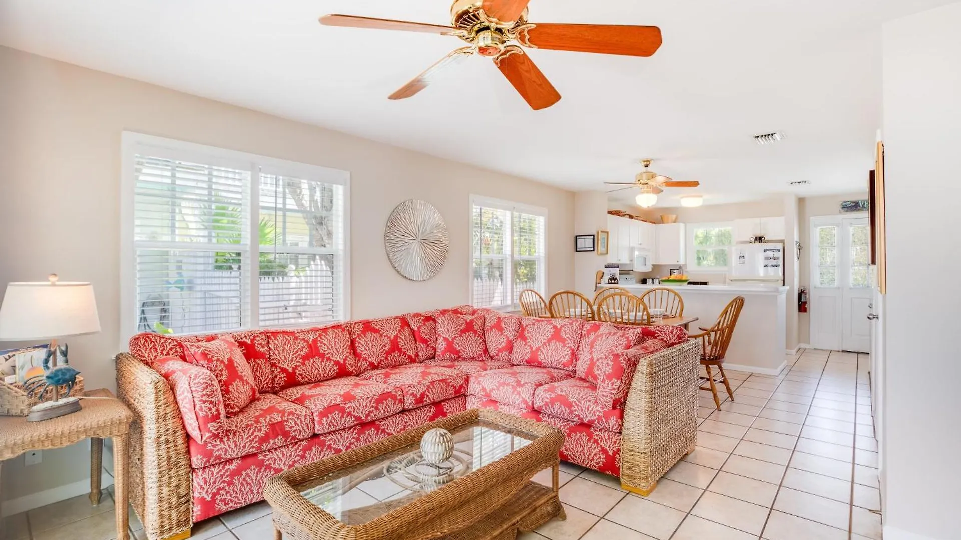 Linger Longer By Avantstay Key West Walkable Gated Community Shared Pool Week Long Stays Only