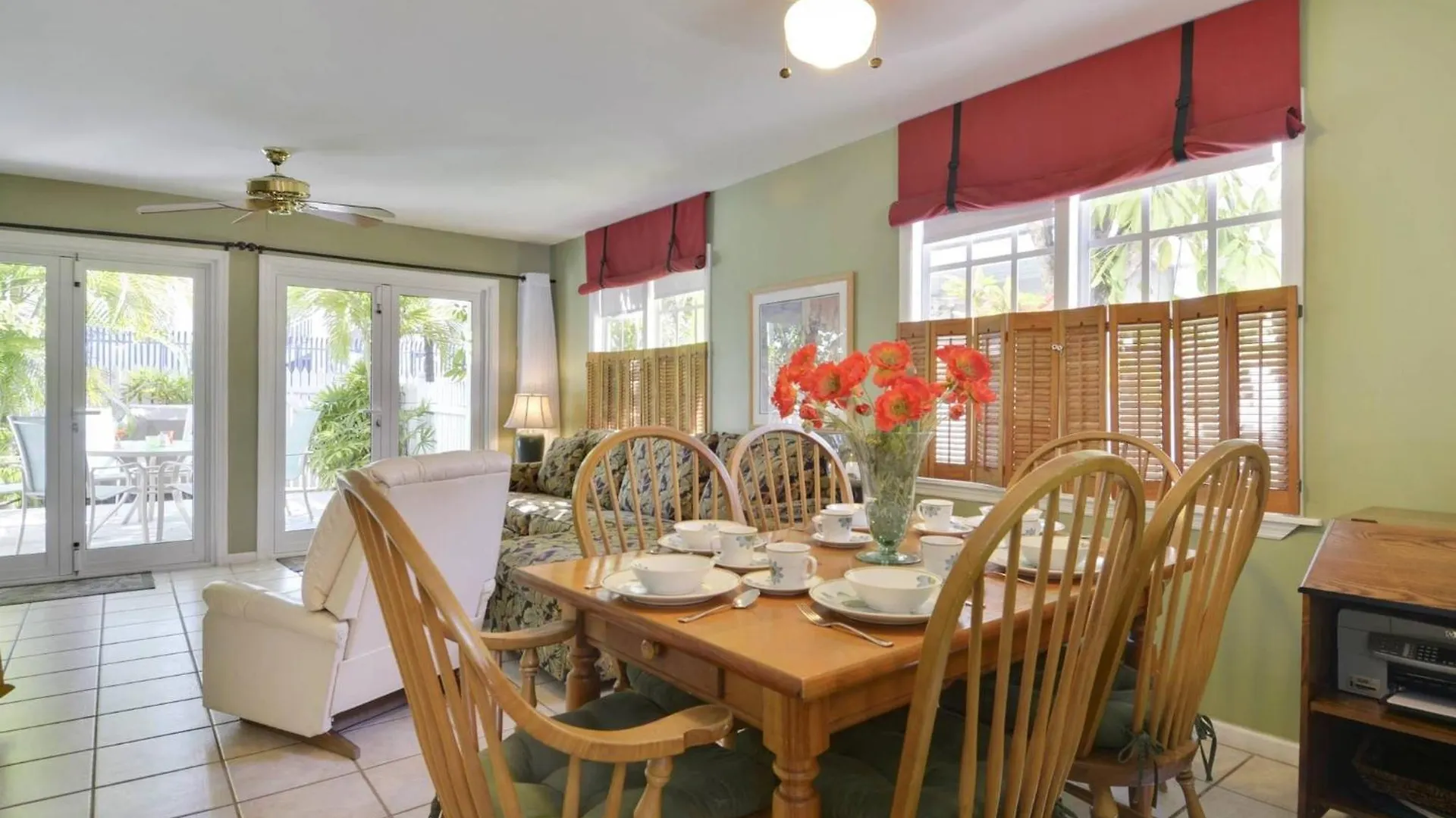 Linger Longer By Avantstay Key West Walkable Gated Community Shared Pool Week Long Stays Only Stany Zjednoczone Ameryki