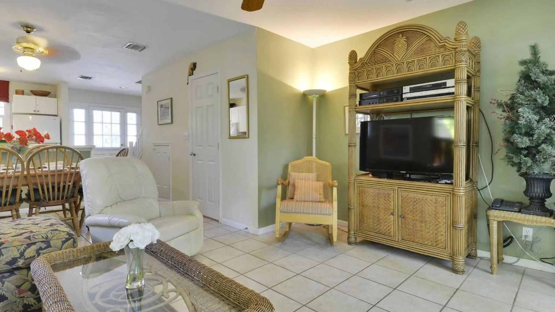 Linger Longer By Avantstay Key West Walkable Gated Community Shared Pool Week Long Stays Only 0*,  Stany Zjednoczone Ameryki